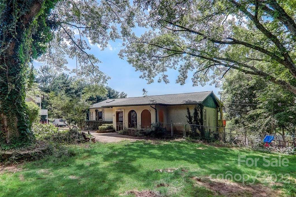 124 Dix Creek Chapel Road - Photo 1