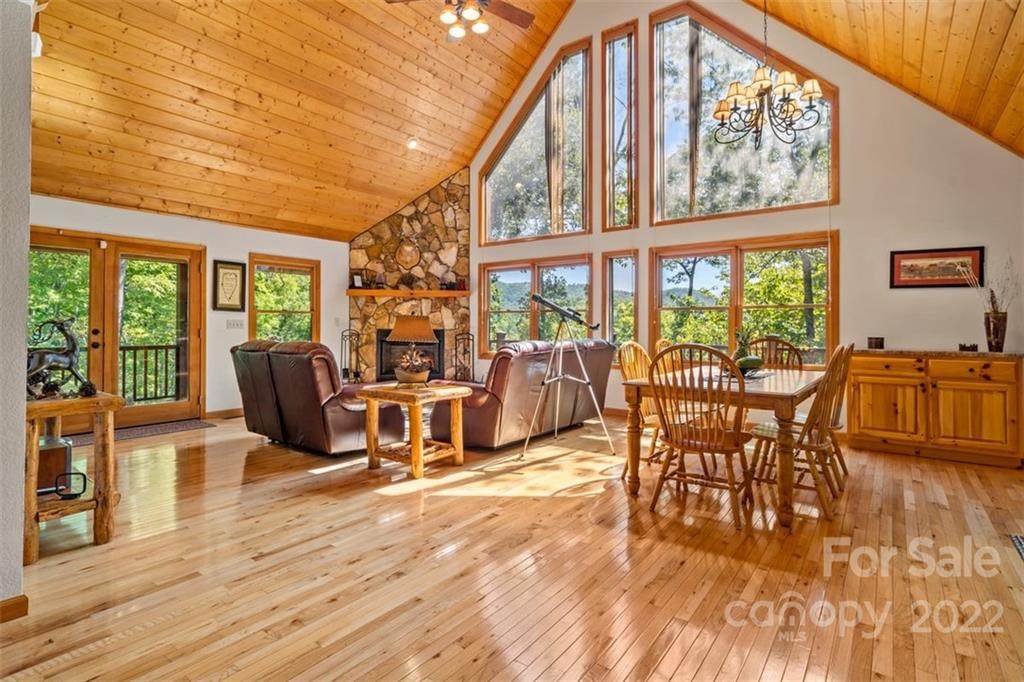 209 Shade Tree Lane - Photo 1