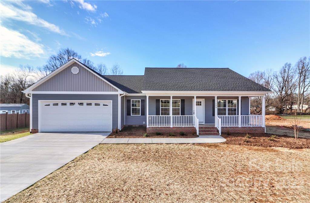 128 Lonehart Lane - Photo 1