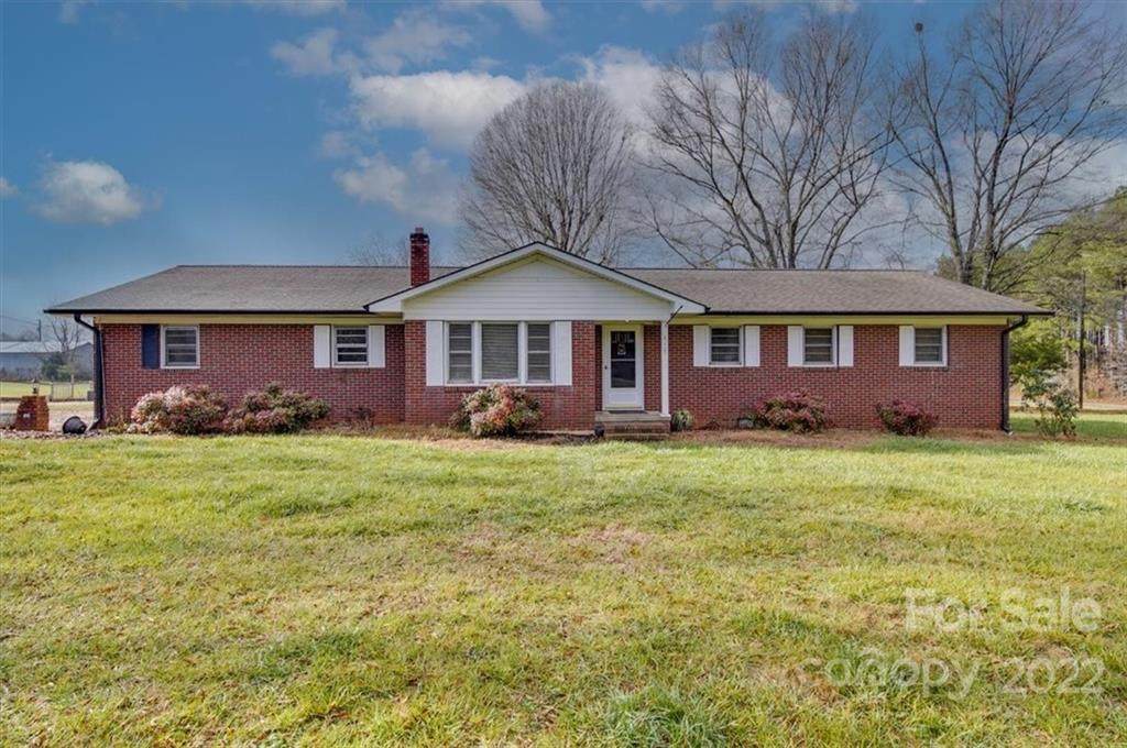 610 Pop Stirewalt Road - Photo 1
