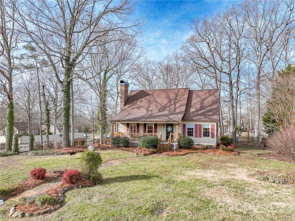 1610 Springhaven Circle - Photo 1