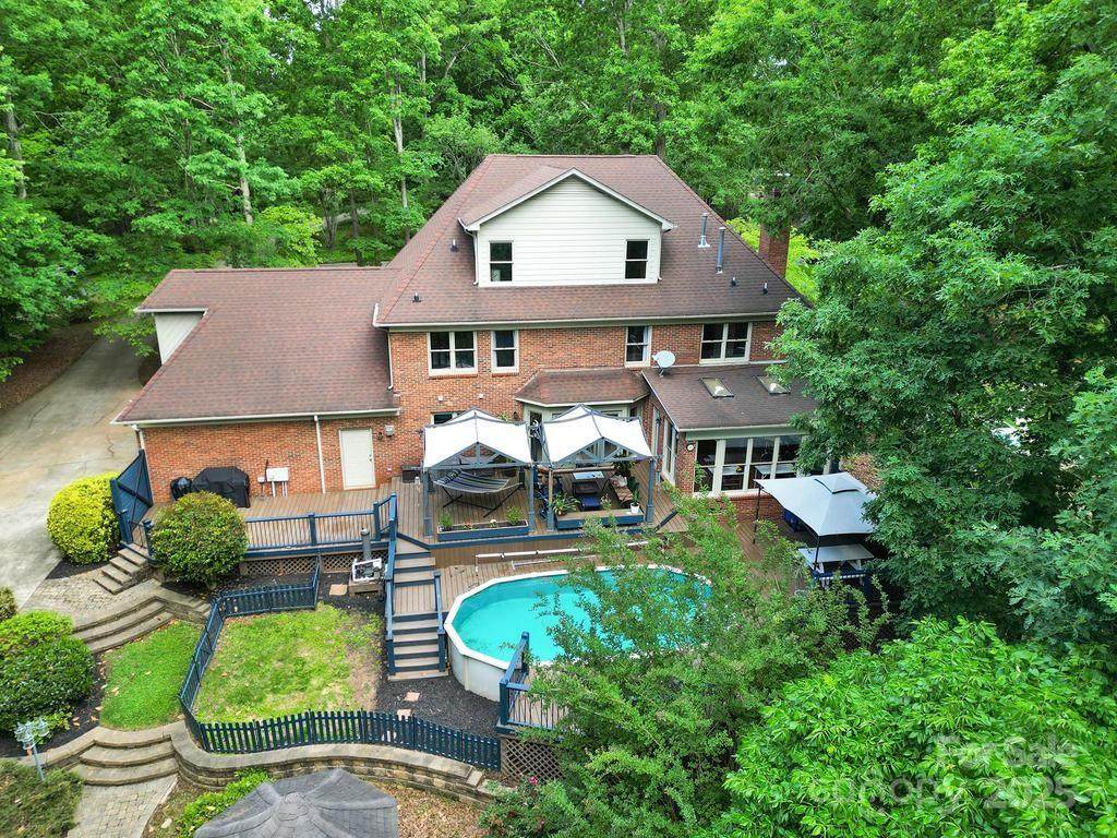 8524 Quarters Lane - Photo 1