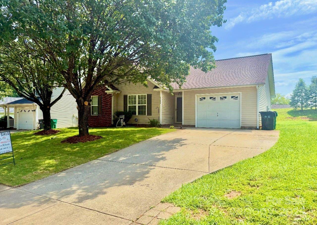 6902 Vernon Wood Lane - Photo 1