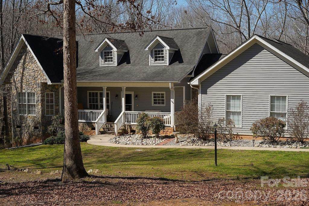 7972 Summit Ridge Drive - Photo 1