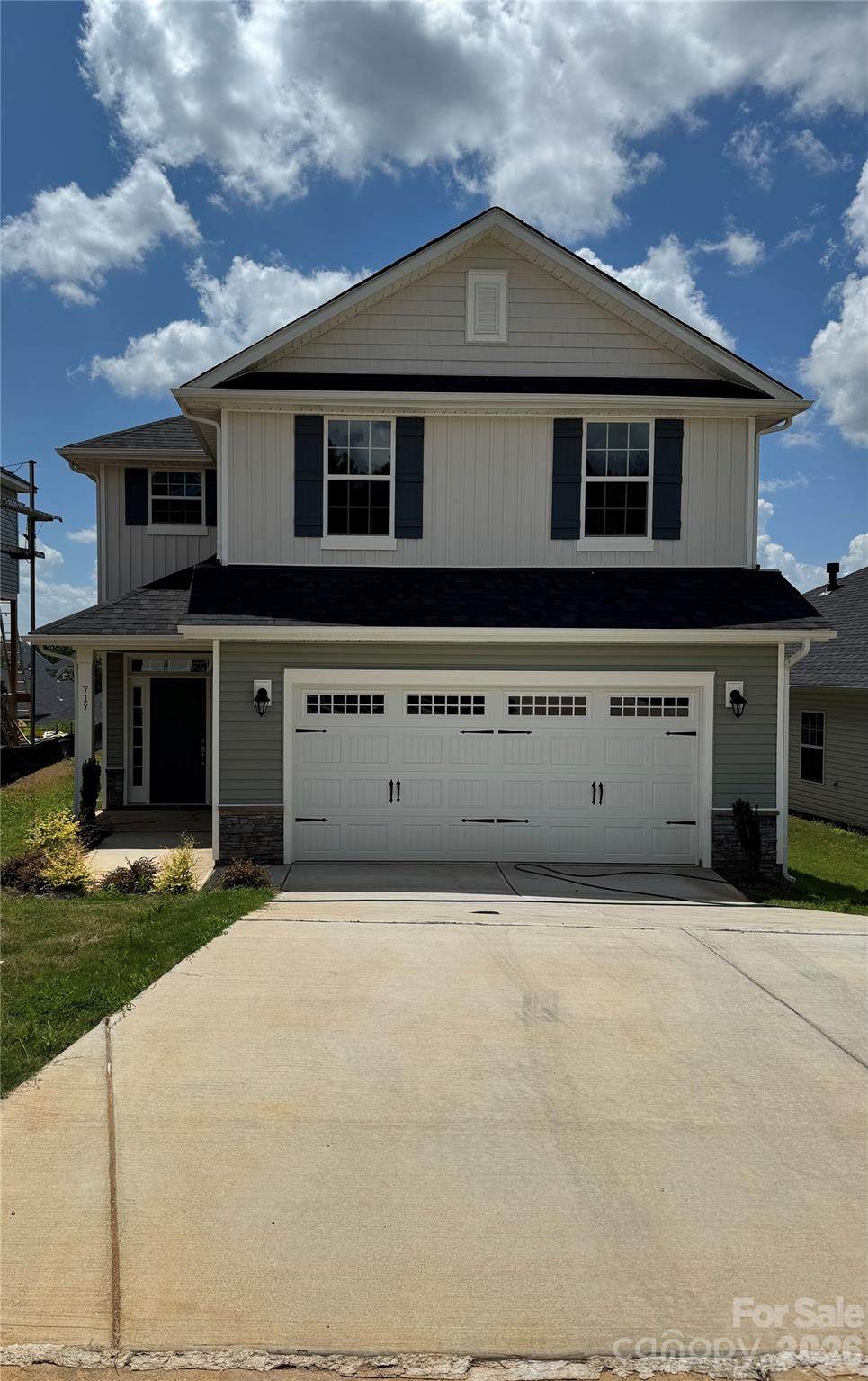 717 Inwood Hill Drive - Photo 1