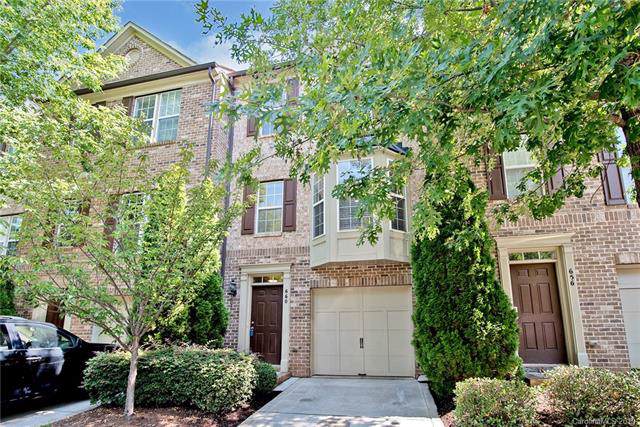 660 Penn Street - Photo 1