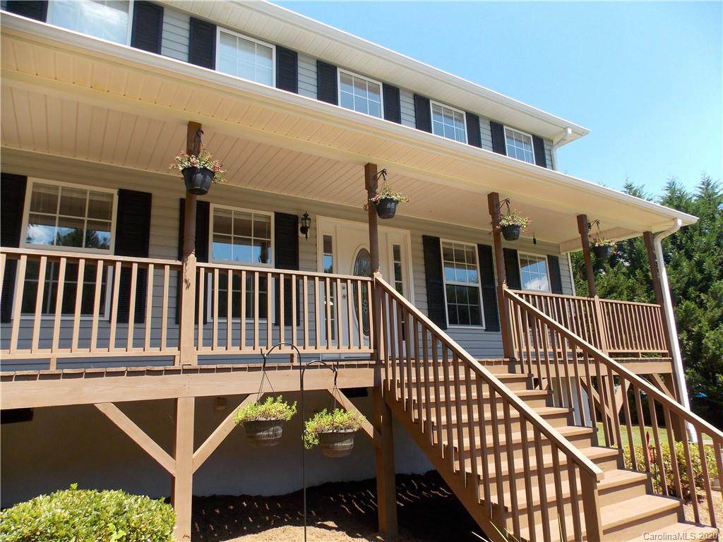3553 Hunters Path Drive - Photo 1