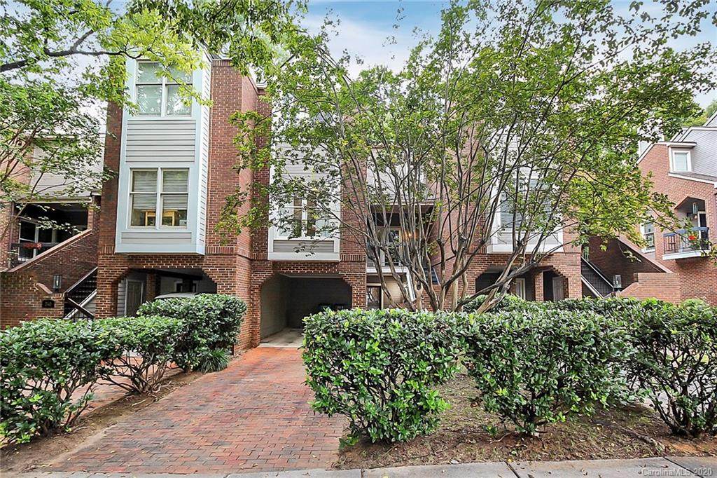 238 Clarkson Street - Photo 1