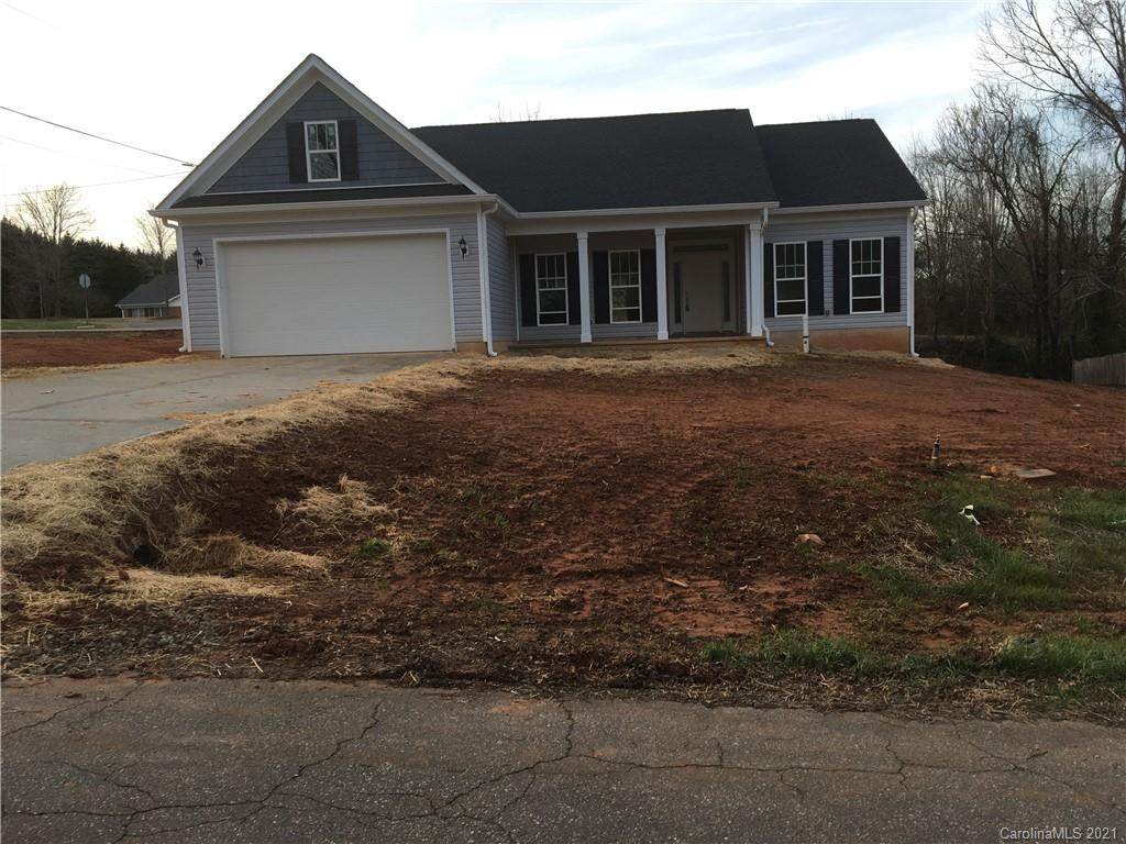 202 Toria Drive - Photo 1