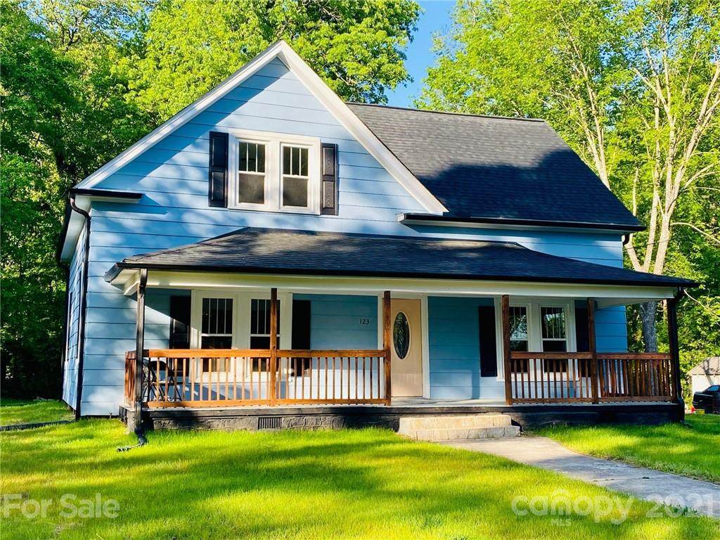 123 Walnut Street - Photo 1