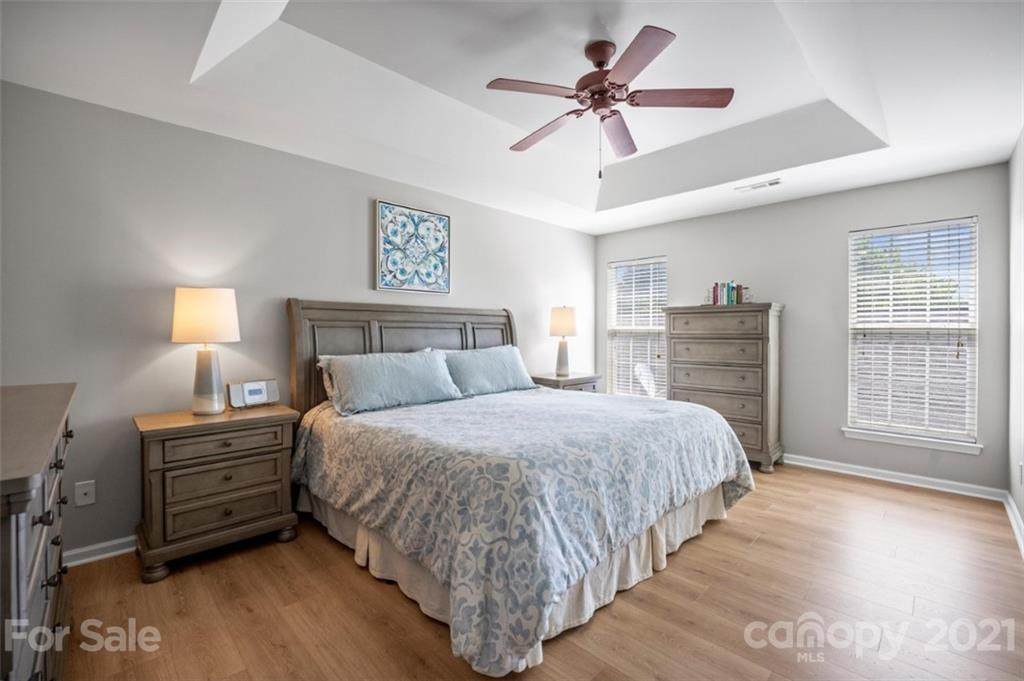 20532 Harbor View Drive - Photo 1