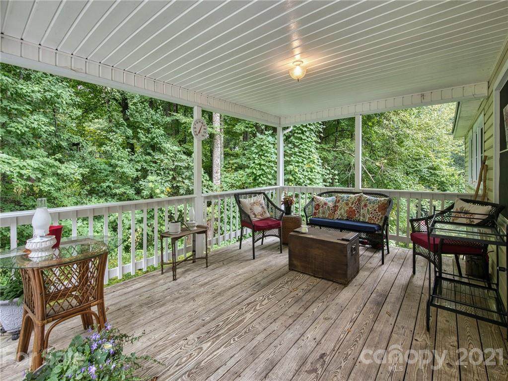 73 Hibiscus Drive - Photo 1