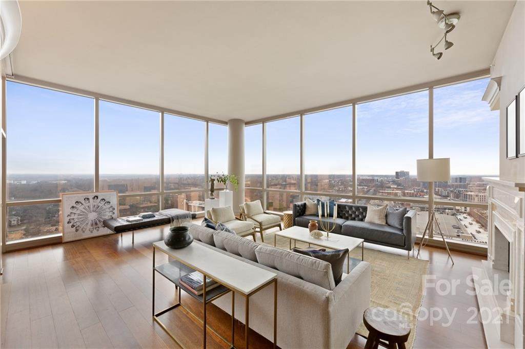 315 Arlington Avenue - Photo 1