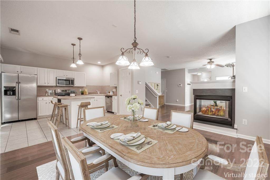 8431 Carolina Lily Lane - Photo 1