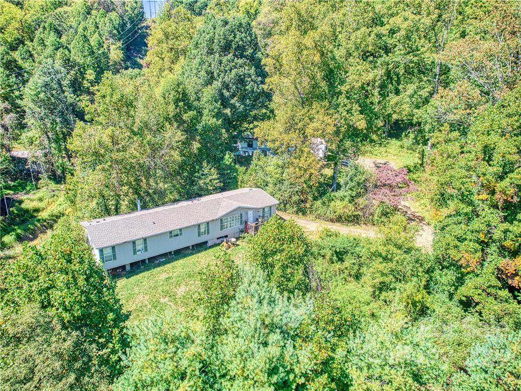 124 Oconeechee Road - Photo 1