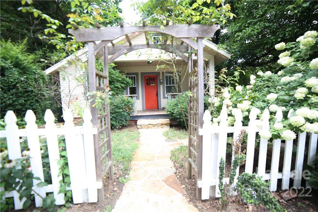 86 Annandale Avenue - Photo 1