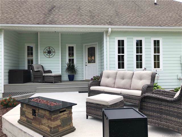 102 Trinity Lane - Photo 1