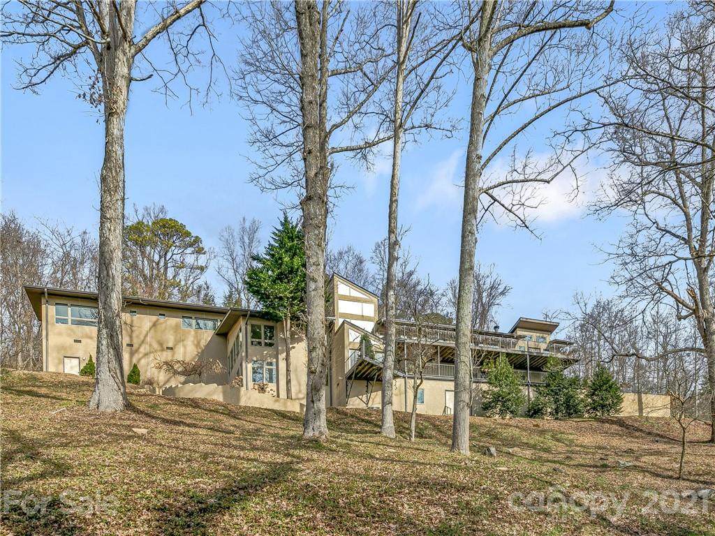 101 Crestwood Road - Photo 1