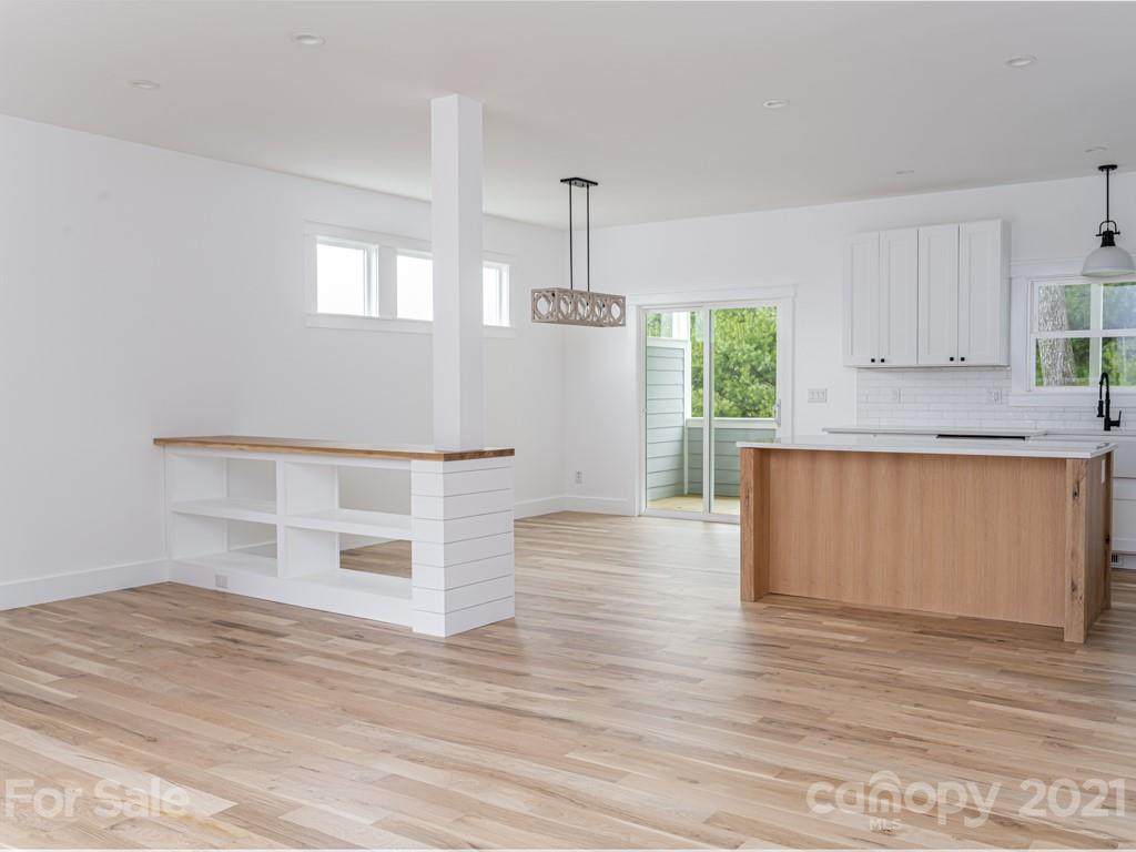 305 Magnolia Ridge Road - Photo 1