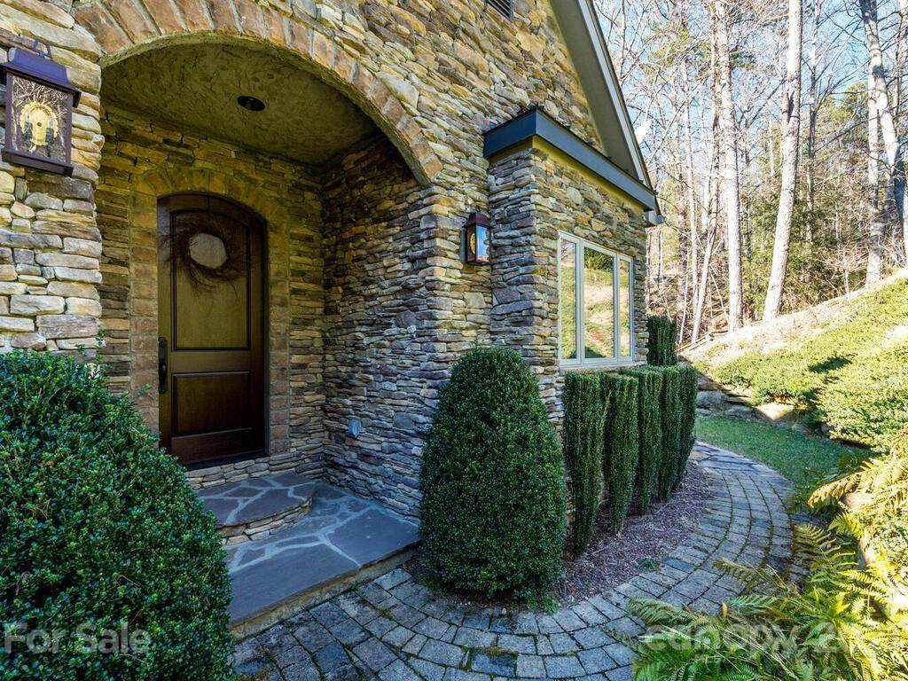 56 Sky Vista Lane - Photo 1