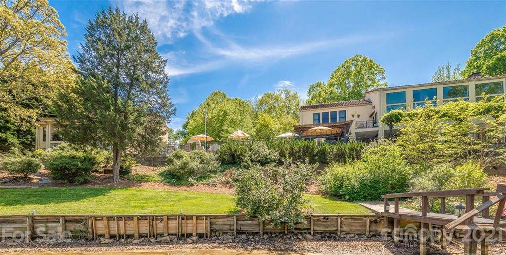 88 Hamilton Woods Court - Photo 1