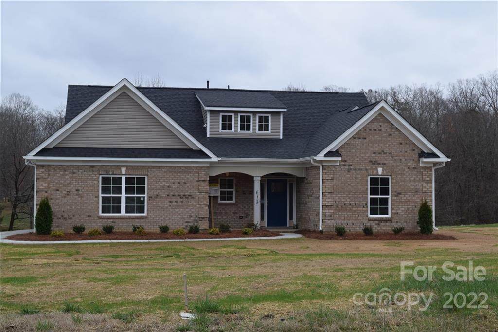 613 Fielding Road - Photo 1