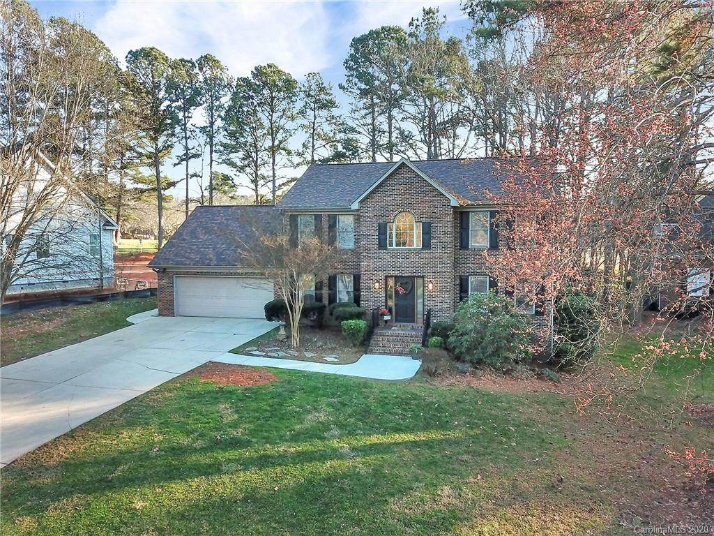 7948 Ravenwood Lane - Photo 1 7948 Ravenwood Lane - Photo 1