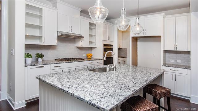701 Kathy Dianne Drive - Photo 1