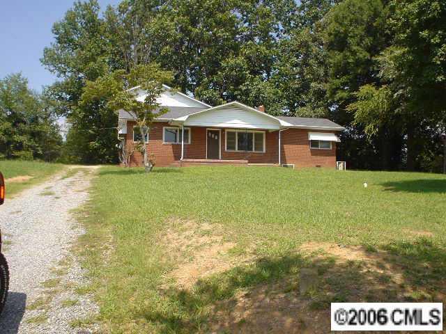 1117 Gaston Street - Photo 1