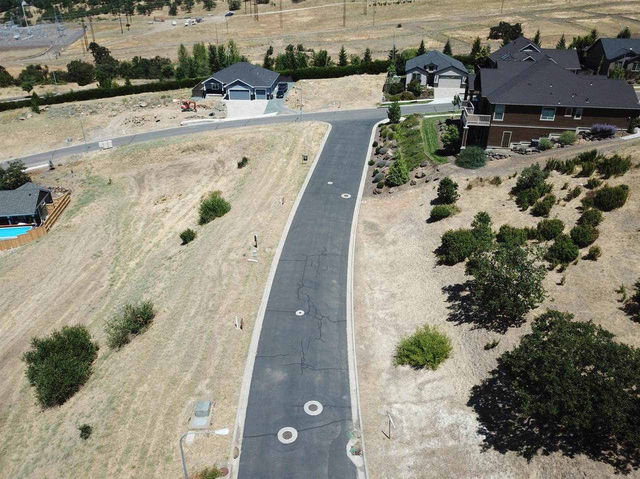 585 La Strada Cir Lot 43 - Photo 1