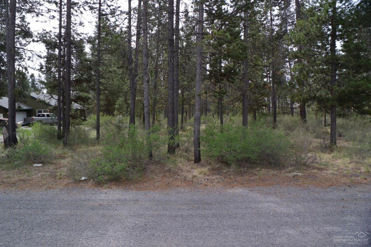 16765 S Century Drive, Bend, OR 97707 (MLS #201603831) :: Birtola Garmyn High Desert Realty