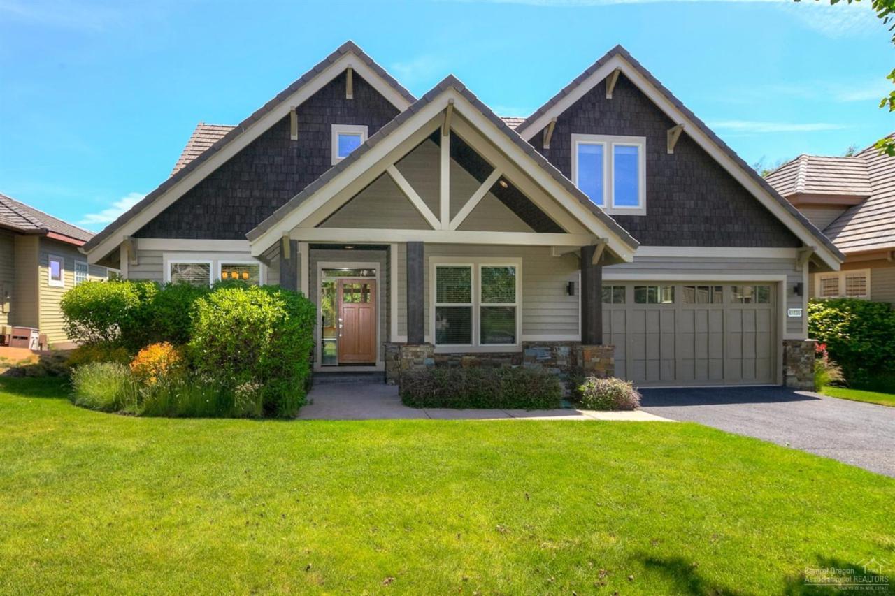 61830 Fall Creek Loop, Bend, OR 97702 (MLS #201605464) :: Birtola Garmyn High Desert Realty