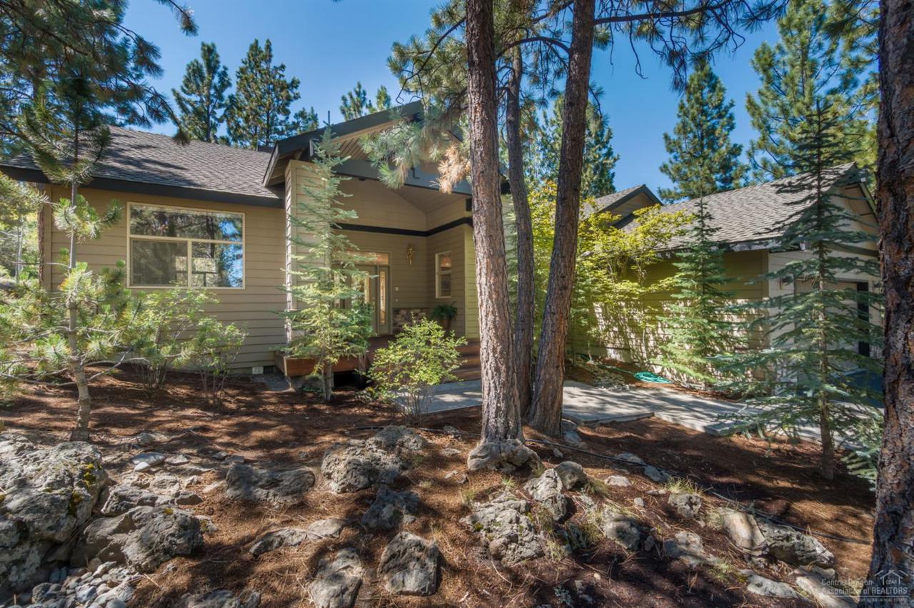 2625 NW Morris Court, Bend, OR 97703 (MLS #201608365) :: Birtola Garmyn High Desert Realty