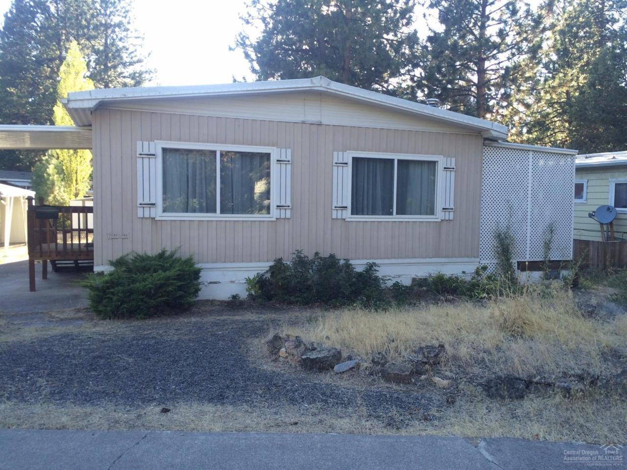 19950 Driftwood Lane #304, Bend, OR 97702 (MLS #201608771) :: Birtola Garmyn High Desert Realty