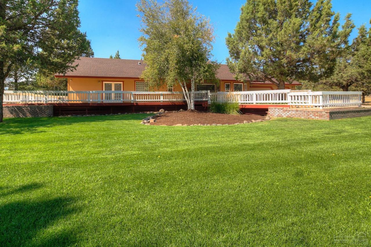 1427 74th Street - Photo 1