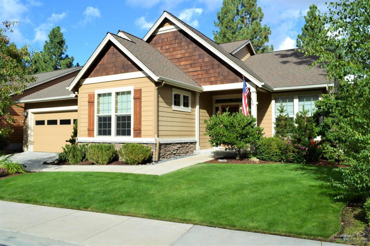 60830 Taralon Place, Bend, OR 97702 (MLS #201609161) :: Birtola Garmyn High Desert Realty