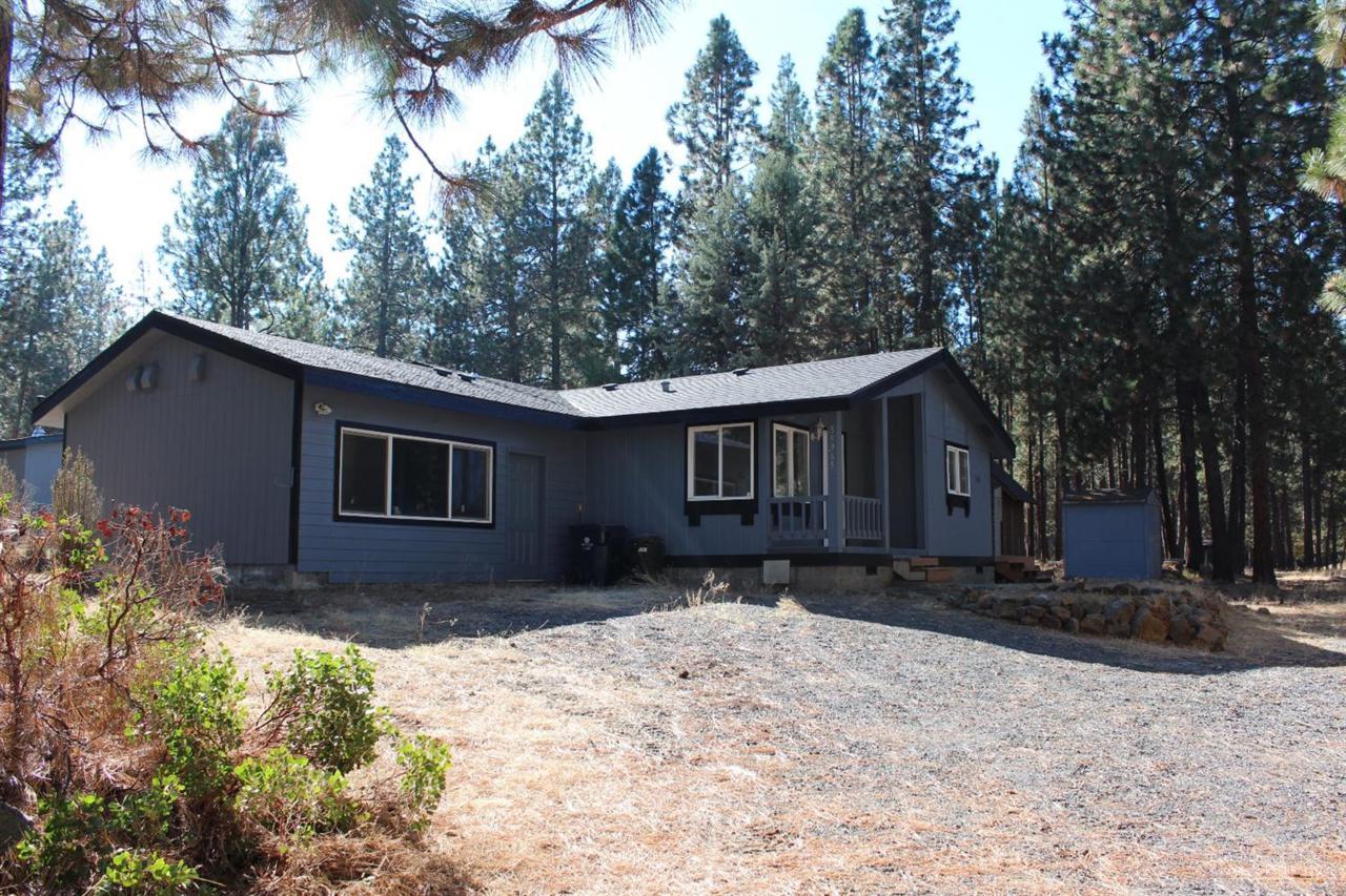 59965 Cheyenne Road, Bend, OR 97702 (MLS #201610248) :: Birtola Garmyn High Desert Realty