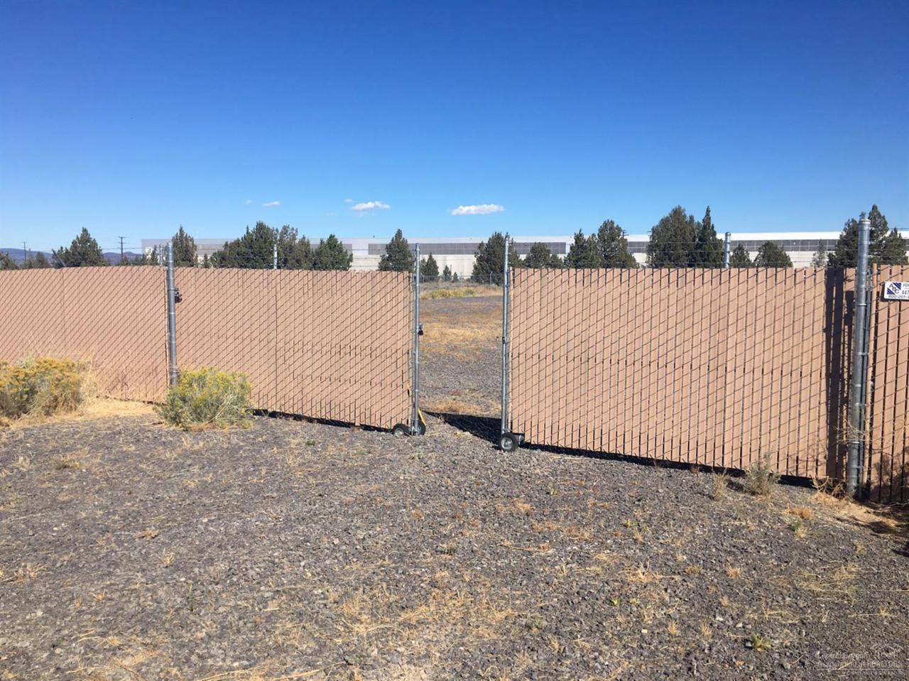 776 Commerce Ct - Photo 1