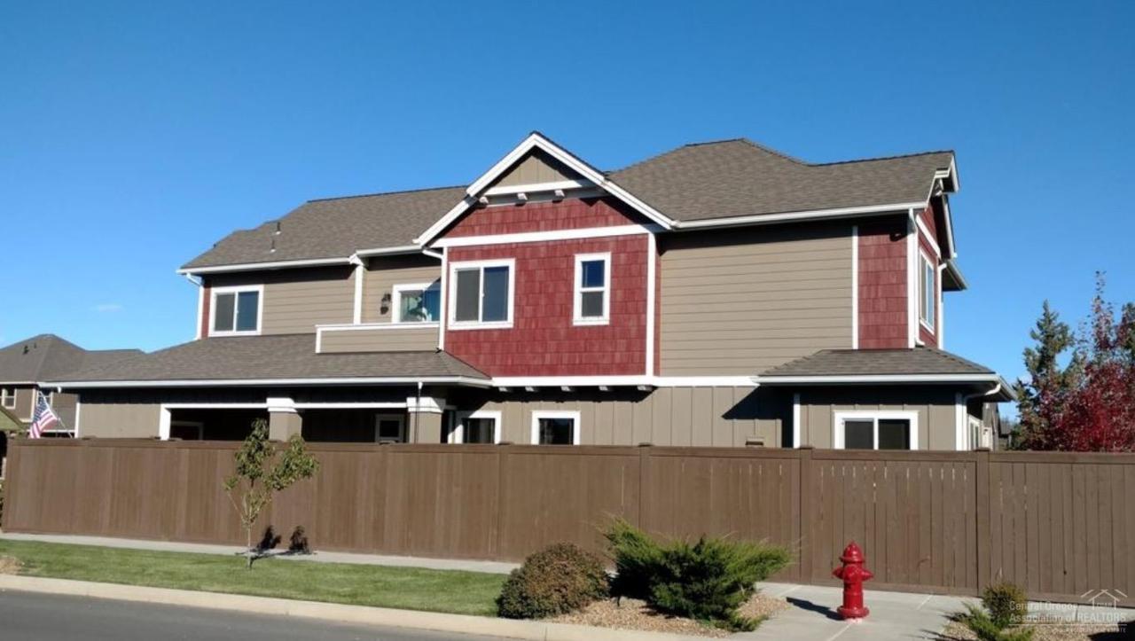 21365 Evelyn Place - Photo 1