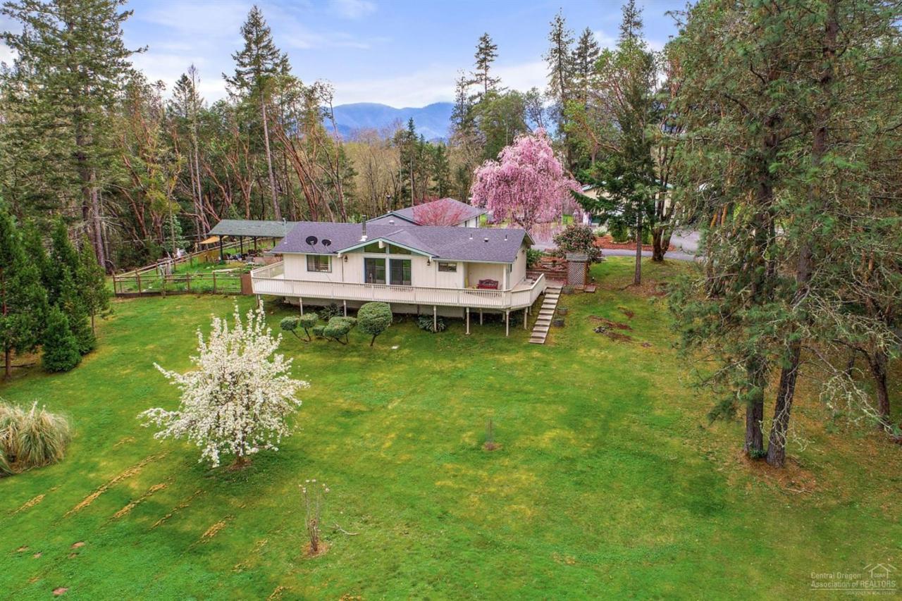 8227 Lower River Road - Photo 1