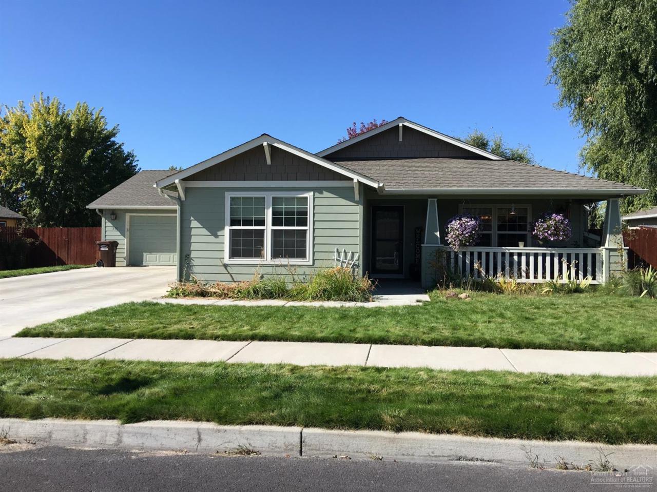 950 Stone Ridge Loop - Photo 1