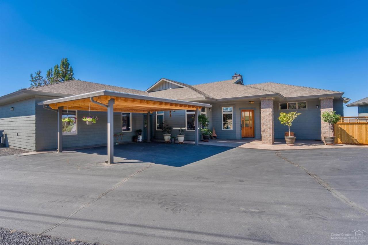 65405 76th Street - Photo 1