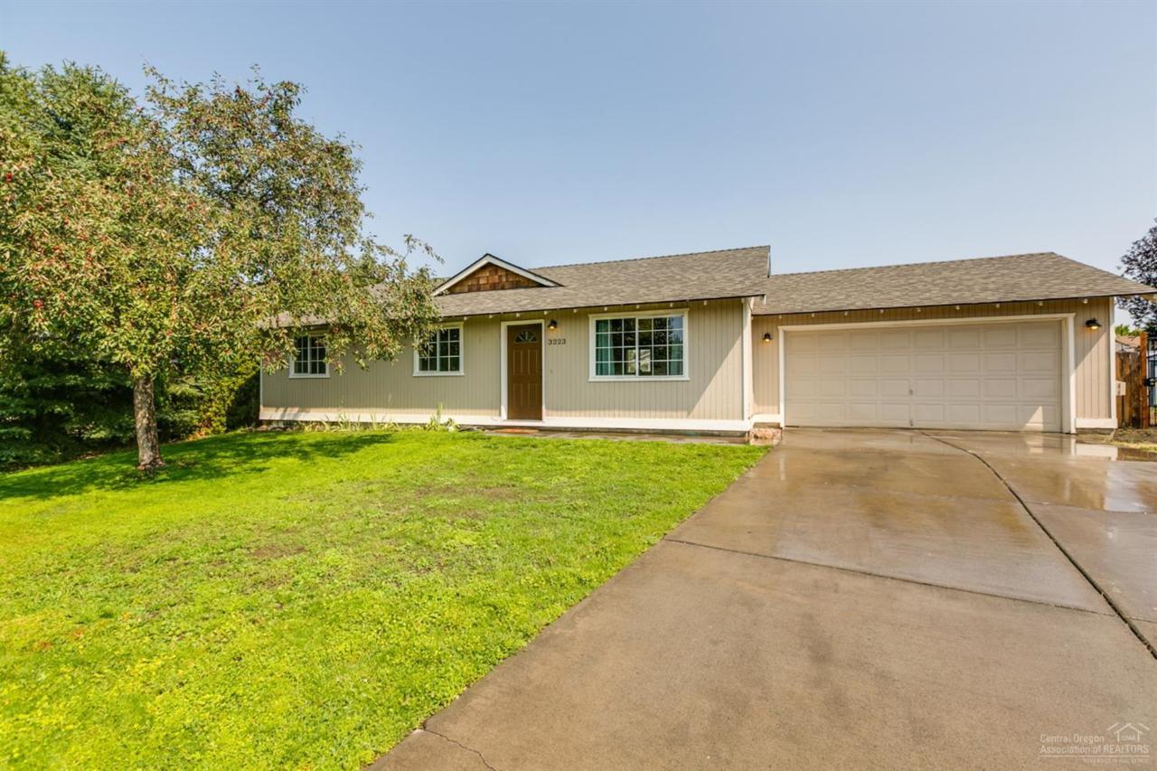 3223 Salmon Avenue - Photo 1