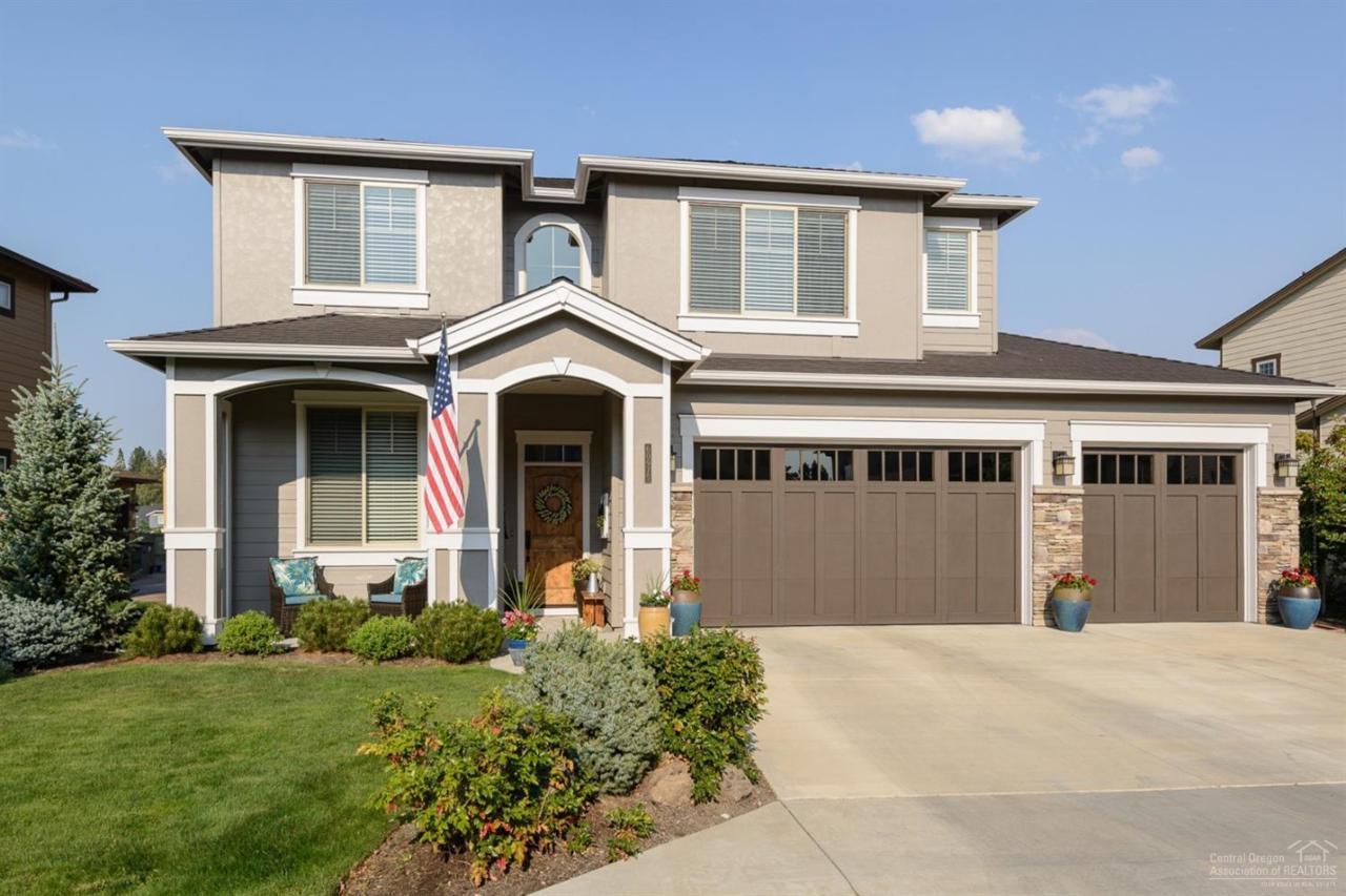 60975 Woods Valley Place - Photo 1