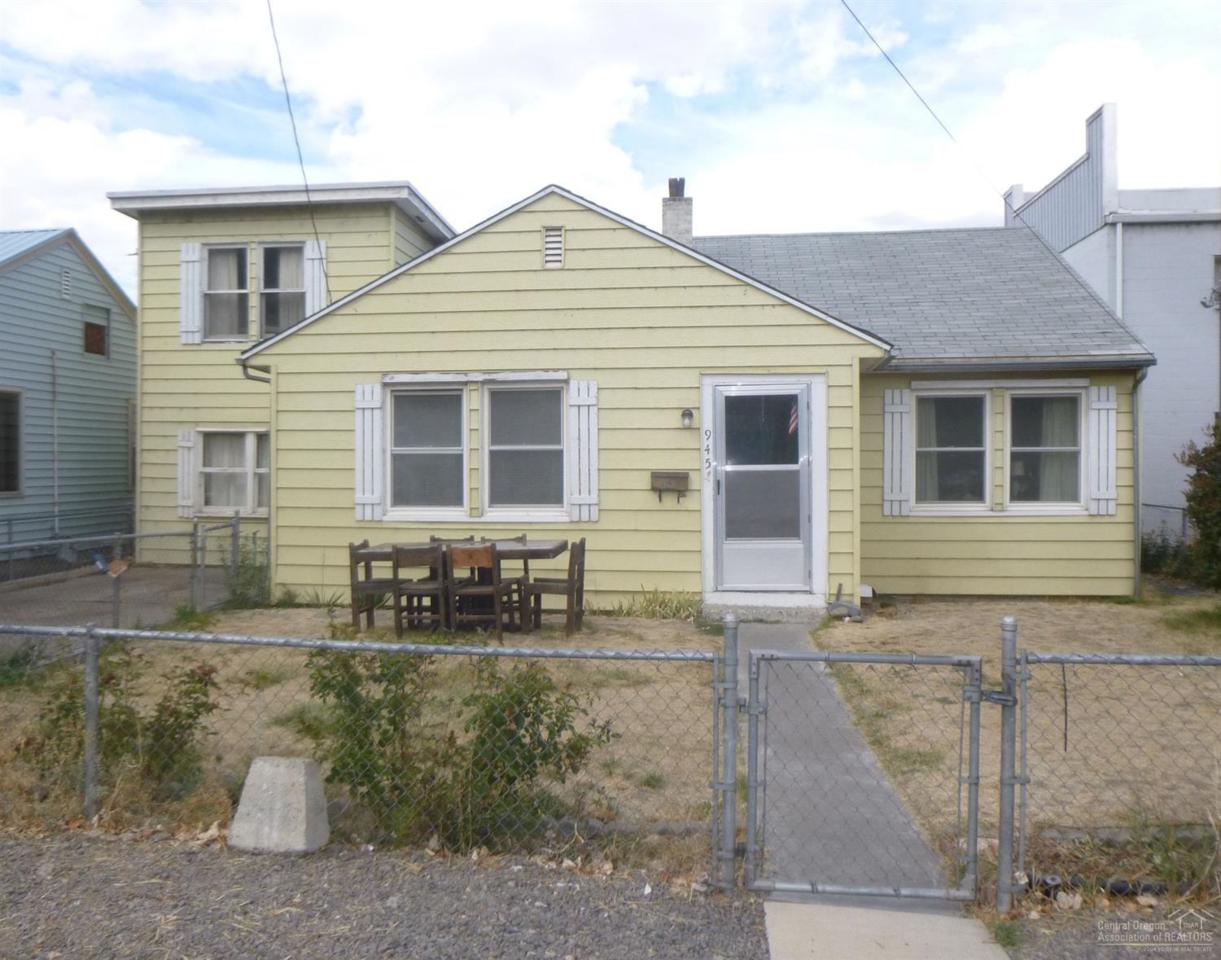 945 2nd Street - Photo 1