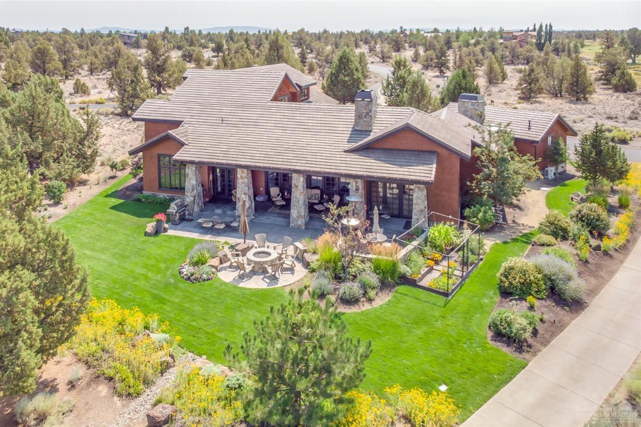 22884 Moss Rock Drive - Photo 1