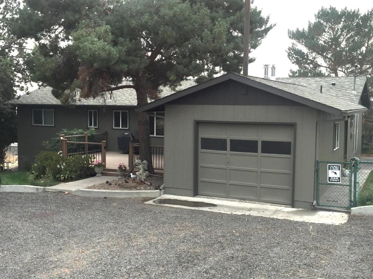 620 Kinkade Road - Photo 1