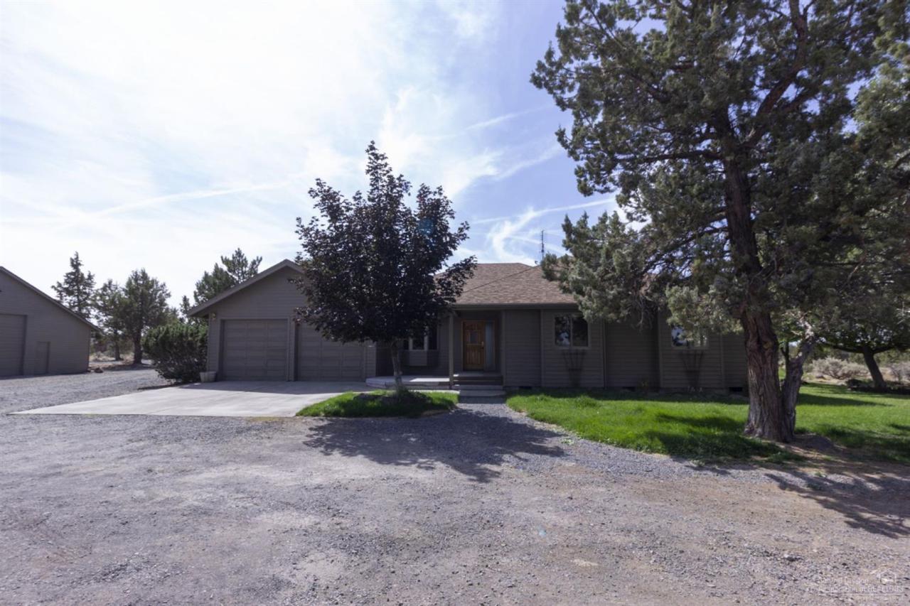 15620 Twin Lakes Road - Photo 1