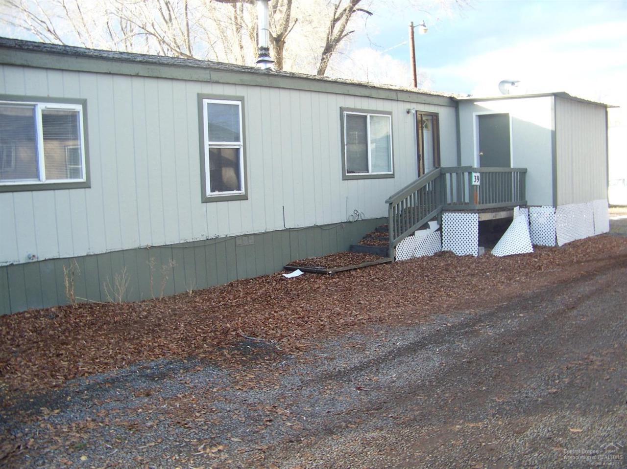 650 Harwood - Photo 1