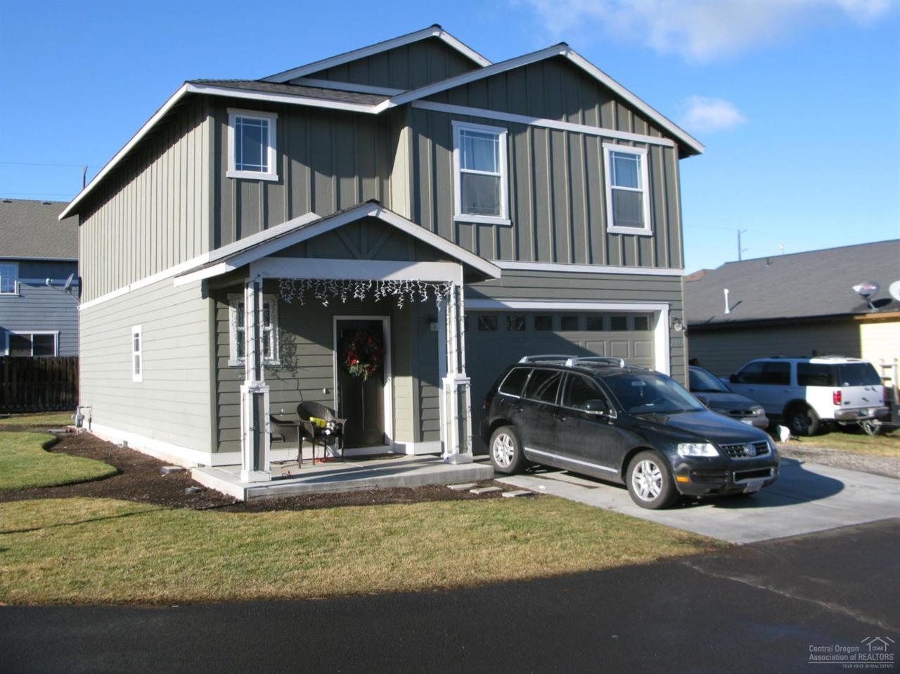 519 Apache Circle - Photo 1